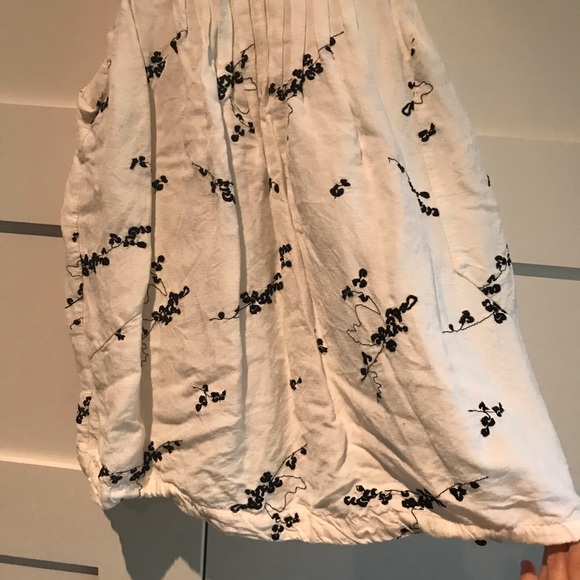 Anthropologie linen embroidered tank - Picture 5 of 14